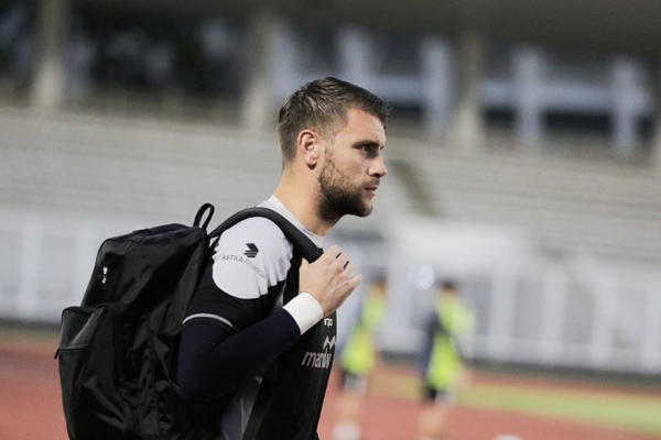 Maarten Paes Sedang OTW ke Bahrain untuk Gabung Timnas Indonesia!