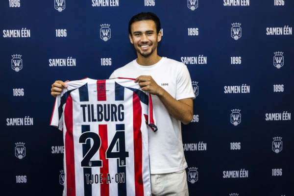 Nathan Tjoe-A-On Resmi Gabung Willem II