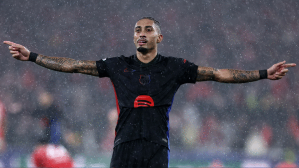 Barcelona Menang, Tapi Ada Berita Buruk dari Hansi Flick