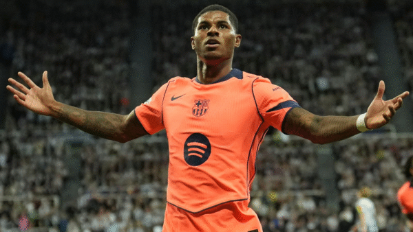 Marcus Rashford Menunjukan Efektivitas di Barcelona, Berbeda dengan Trio Baru MU