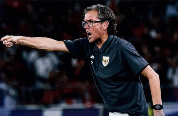 Alex Pastoor Sebut Timnas Indonesia Bisa Lolos ke Piala Dunia 2026 Asalkan Bermain dengan Sangat Terorganisir