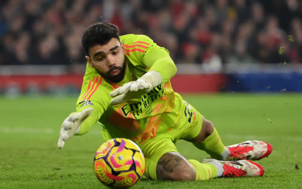David Raya jadi Calon Kiper Terbaik Tapi Masih di Bawah Courtois dan Alisson